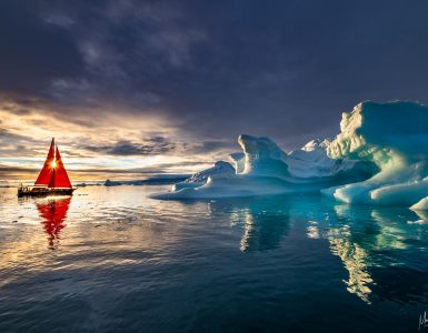 Greenland Star Sunset - ©Marc Pelissier
